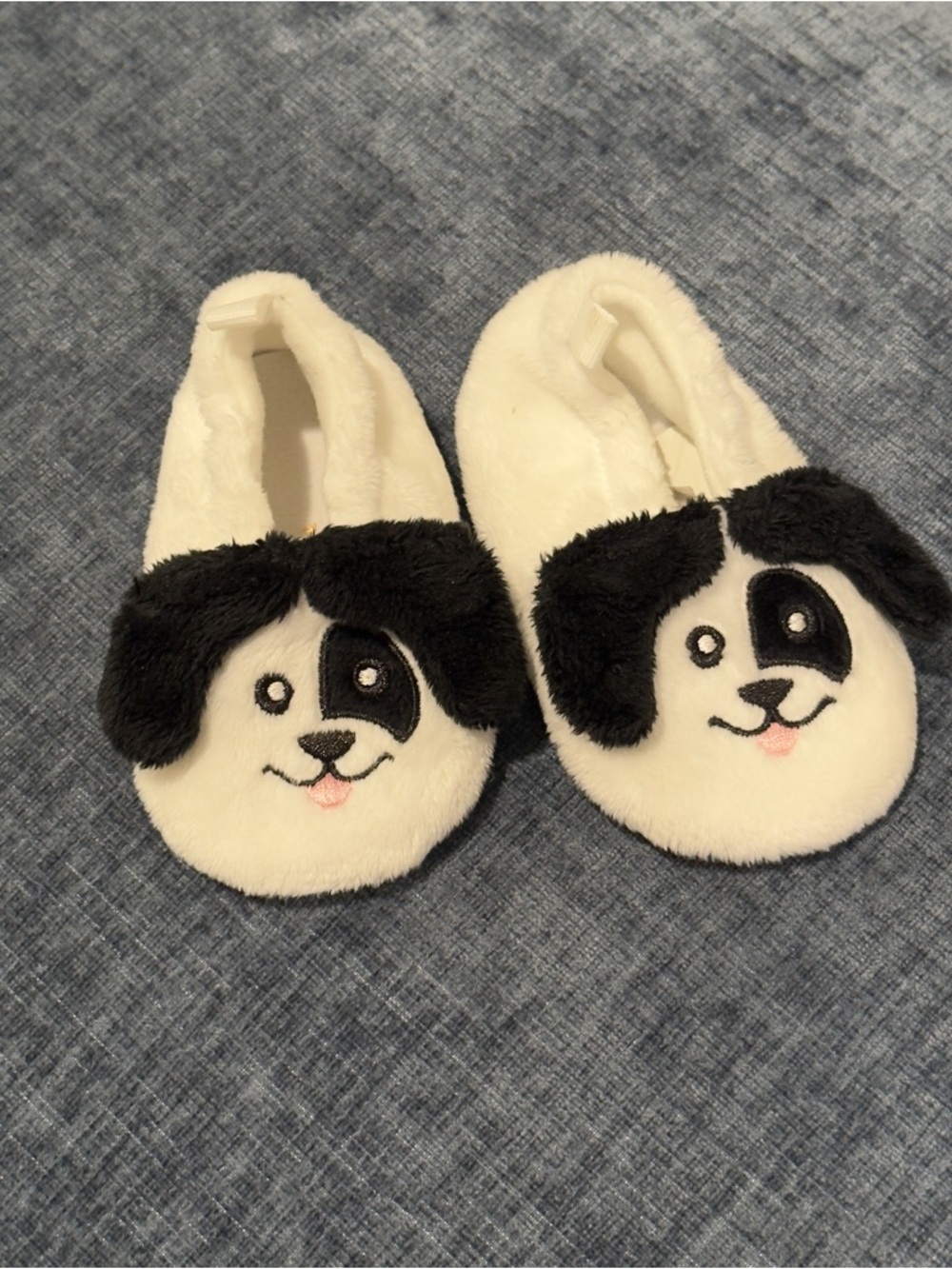 Old Navy Cream and Black Plush Dog Face Pet Slippers